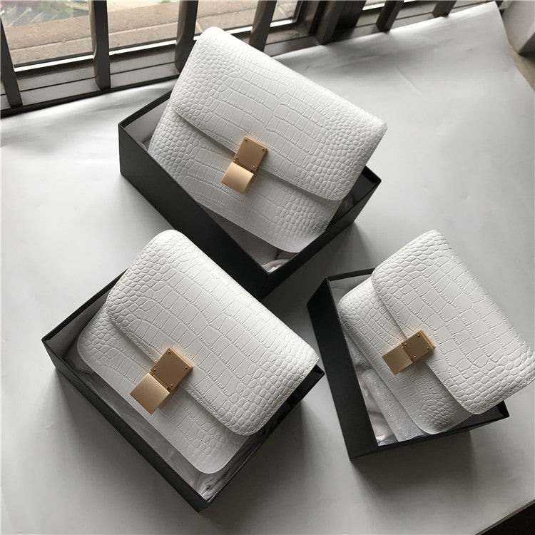 Blanc handbag - Last Minute Luxe